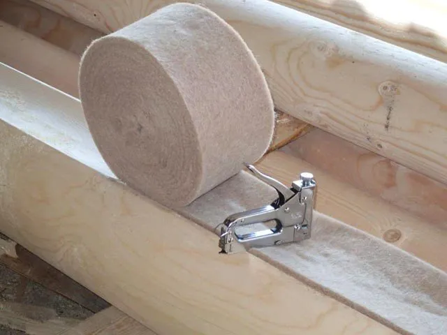 Межвенцовый утеплитель: какой выбрать